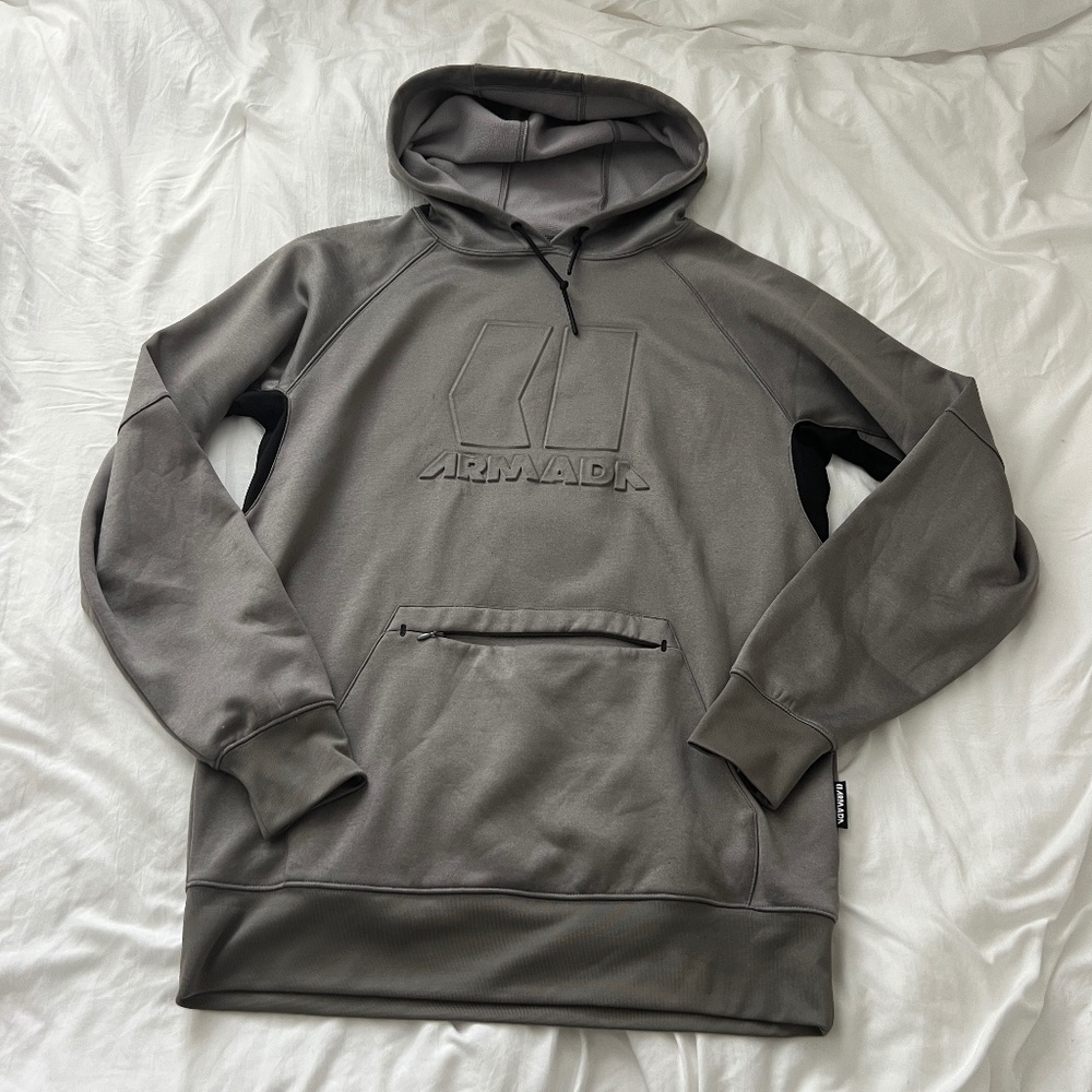 armada hoodie  Size medium  Condition: NWOT Color: grey
